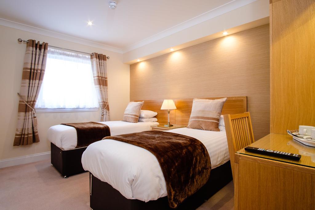 Adamson Hotel Dunfermline Ngoại thất bức ảnh