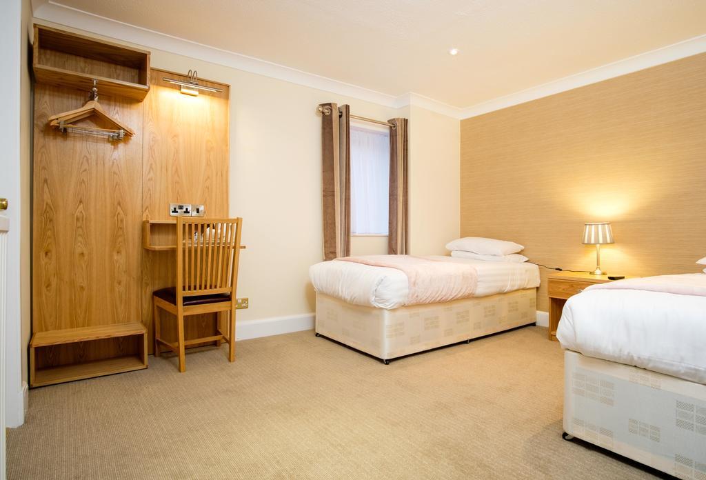 Adamson Hotel Dunfermline Ngoại thất bức ảnh