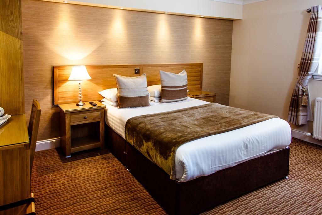 Adamson Hotel Dunfermline Ngoại thất bức ảnh