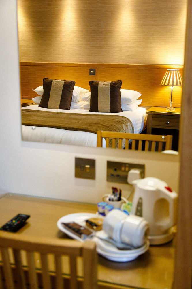 Adamson Hotel Dunfermline Ngoại thất bức ảnh