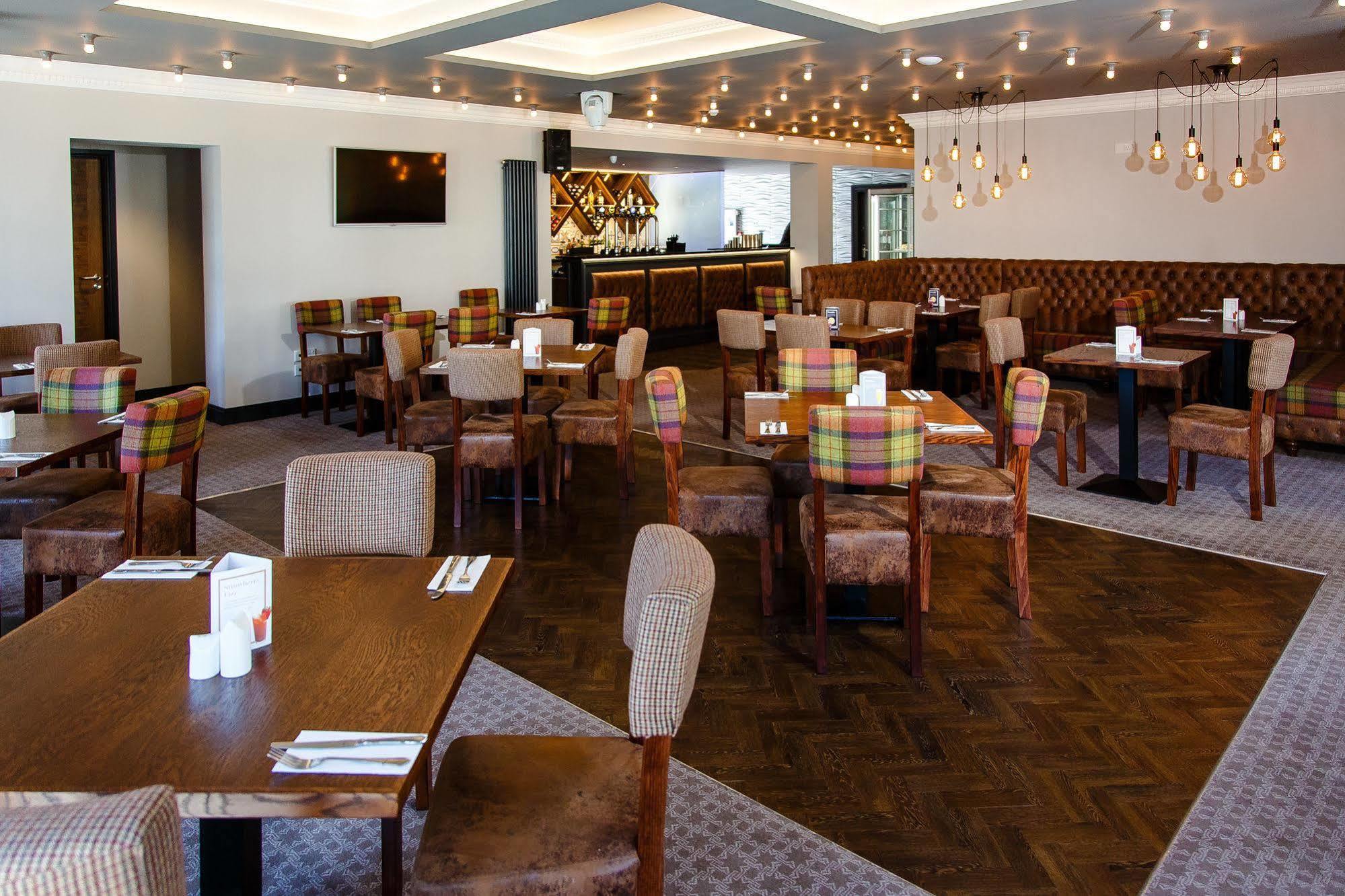 Adamson Hotel Dunfermline Ngoại thất bức ảnh