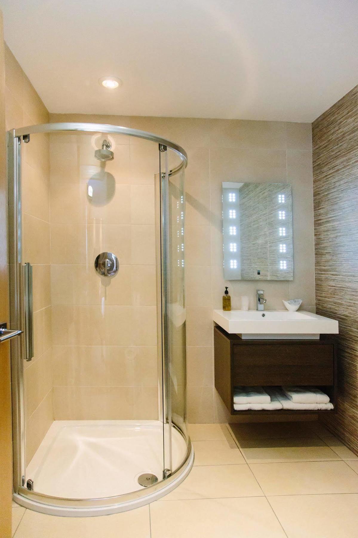 Adamson Hotel Dunfermline Ngoại thất bức ảnh